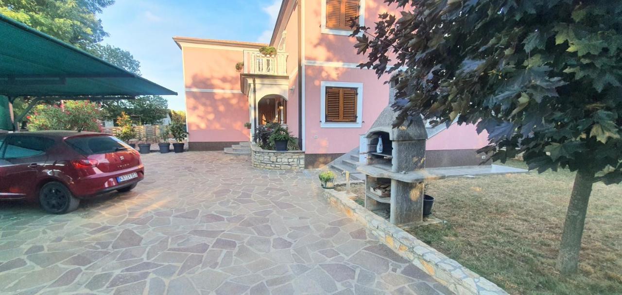 Apartmani Radmila Nova Vas  Exterior foto